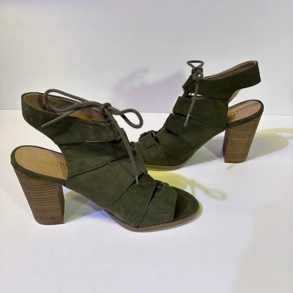 Olive Green Peep-Toe Heels with Chunky Heel - Picture 5 of 10
